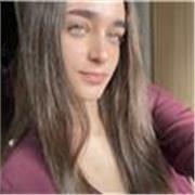 Estudiante de Ingeniería de telecomunicaciones, me encantaría dar clase a niños pequeños y ayudarles en lo necesario.