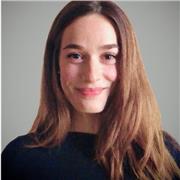 Consulente con formazione consistente nell'ambito delle lingue straniere e utilizzo della lingua inglese a livello quotidiano