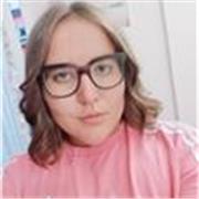 Offro aiuto compiti, sono al primo anno di scienze dell’educazione, a settembre inizierò il secondo anno.