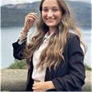 Laureata Magistrale in Biologia, offre lezioni private online per ragazzi di scuola secondaria di primo e secondo grado.