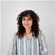Laureata in Cooperazione Internazionale e Diritti Umani, offro lezioni di inglese e francese