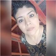 Profesora de inglés certificada con más de 10 años de experiencia