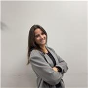 Graduada en Farmacia, doy apoyo personalizado a niños de primaria y ESO, en materias como química, biología, mates o inglés.