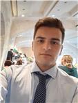 Laureato in scienze politiche e relazioni internazionali impartisce ripetizioni di diritto, storia e matematica per il biennio delle scuole superiori