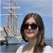 Soy una estudiante con un alto nivel en inglés (C1) que busca impartir clase a niños con ganas de aprender y divertirse. Además, ofrezco tanto clases online como desplazarme a vuestras casas