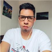 Docente de artes visuales con experiencia en niñas y niños