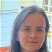 Soy una persona paciente y responsable. 
Me gustaría dar clases de español a extranjeros o técnicas de estudio a niños