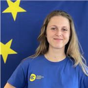 Etudiante en master 2 de droit européen et titulaire d'une licence LEA, je donne des cours d'Anglais tout niveaux sur Nantes.