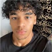 Friendly, patient tutor with top A-Level Physics results — clear explanations and exam-focused practice tailored to you