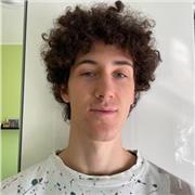 Offro lezioni e ripetizioni di musica teorica, storia della musica e canto.Livello da base fino a 3a liceo musicale