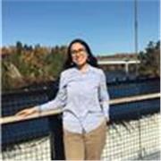 Profesora de Ciencias Sociales con experiencia en grupos de Universidad, vía online y presencial