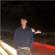 Me defino como una persona que se adapta a todo tipo de situaciones. Además me veo preparado para cualquier tipo de edad