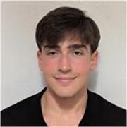 Alumno de bachillerato que actualmente da clases de matemáticas a niños/as de primero de la ESO