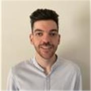 Hola soy Salvador. Graduado en Filología Inglesa por la UCO con un Master en Formación del Profesorado para Secundaria, Bachillerato y Formación Profesional por la UCAM. Ofrezco mi ayuda en la preparación de exámenes relacionados con la materia. Por otro 