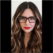 Sono una docente di matematica e fisica e svolgo le lezioni on line