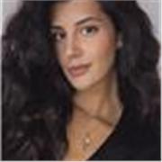 Studentessa laureata impartisce lezioni private (online e in presenza) di italiano e inglese (grammatica e letteratura), storia, geografia, matematica e diritto