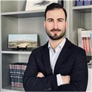 Dottore Abilitato all'esercizio della Professione Legale impartisce lezioni di diritto privato e diritto del lavoro