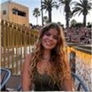 Estudiante de Enfermería ofrece clases particulares para Primaria, ESO y Bachillerato