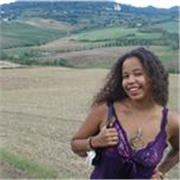 Madrelingua bilingue inglese e italiana per lezioni dinamiche e personalizzate online!