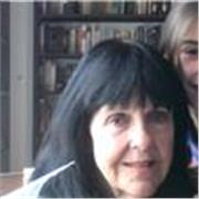 Profesora de Inglés con experiencia en la enseñanza del Español para extranjeros.El Español es mi primera lengua