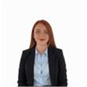 Estudiante de último curso del grado en Educación Primaria con mención de AL. 