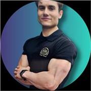 Entrenador personal especializado en culturismo natural, atletas rendimiento 