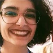 Estudiante del Grado de Traducción e Interpretación de inglés, catalán, castellano y francés