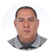 Tengo mas de 20 años de experiencia en diseño gráfico editorial y mi especialidad es Adobe Indesign.