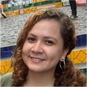 Professora com experiência em educação infantil e pré alfabetização. Disponível para desempenhar um papel divertido e gentil
