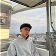 Tutor per materie scientifiche come le scienze naturali, chimica, biologia e fisica