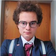 Englisch-Nachhilfelehrer und -Übersetzer, der Grundschüler und Schüler der weiterführenden Schulen unterstützt