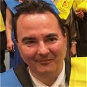 Profesor nativo español titulado, graduado en derecho. Amplia experiencia en docencia.