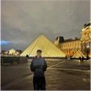 Studentessa offre lezioni private di aiuto compiti e ripetizioni per bambini e ragazzi delle elementari e medie a Torino e online