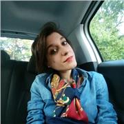 Traduttrice impartisce lezioni di inglese, francese e italiano