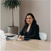 Professora particular de marketing educacional