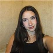 Profesora de clases particulares, enseño a infantil, primaria, secundaria, bachiller. Alumna con matrícula de honoe en bachiller