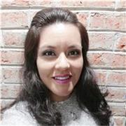 Maestra en Educación con 13 años de experiencia. Ofrece clases de regularización Primaria y Secundaria