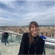 Clases de inglés o bioquímica. el inglés es mi lengua materna. También tengo un grado en bioquímica