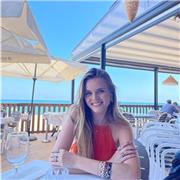 Studentessa internazionale di Architettura, madrelingua spagnola, certificata TOEFL, esperta in materie tecniche e linguistiche.