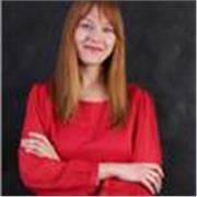 Prof à domicile spécialisée en arts et nouvelles technologies, propose soutien scolaire et accompagnement créatif pour vos 