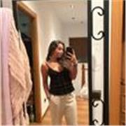 Estudiante de economía en mi 3 año ofrezco clases particulares para niños de manera online.