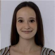 Estoy en proceso de aprender castellano, yo vivo en patraix y he estado de prácticas en una escuela infantil durante tres meses.