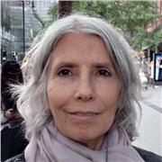 Master your Spanish online by chatting to a professor over 50. First trial class of 30 minutes free