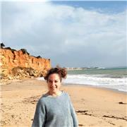 Profesora de biología especialmente o asignaturas de ciencias