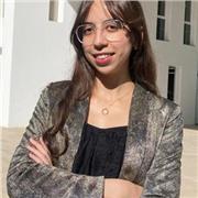 Je suis une élève ingénieur à l'école centrale ,passionnée par les mathématiques et souhaitant partager mes connaissances