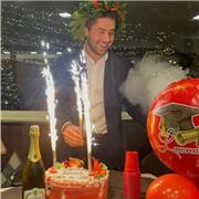 Offro lezioni private di italiano, storia, geografia, latino (lingua biennio e letteratura latina) per ragazzi di scuole medie e superiori. Per qualsiasi esigenza o chiarimento, contattatemi!