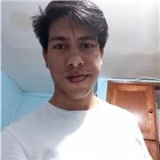 Personas de todas las edades en disponiblidad de aprender lo que estudie que es administracion de empresas