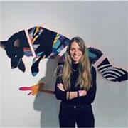 Profesora de UX Research y estrategia de producto digital