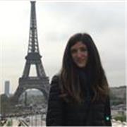 Studentessa magistrale di interpretariato e traduzione, impartisce lezioni di francese a studenti delle scuole medie e superiori