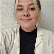 Profesora de refuerzo en matemáticas, lengua, geografía, inglés, filosofía..
Primaria y ESO. En Madrid